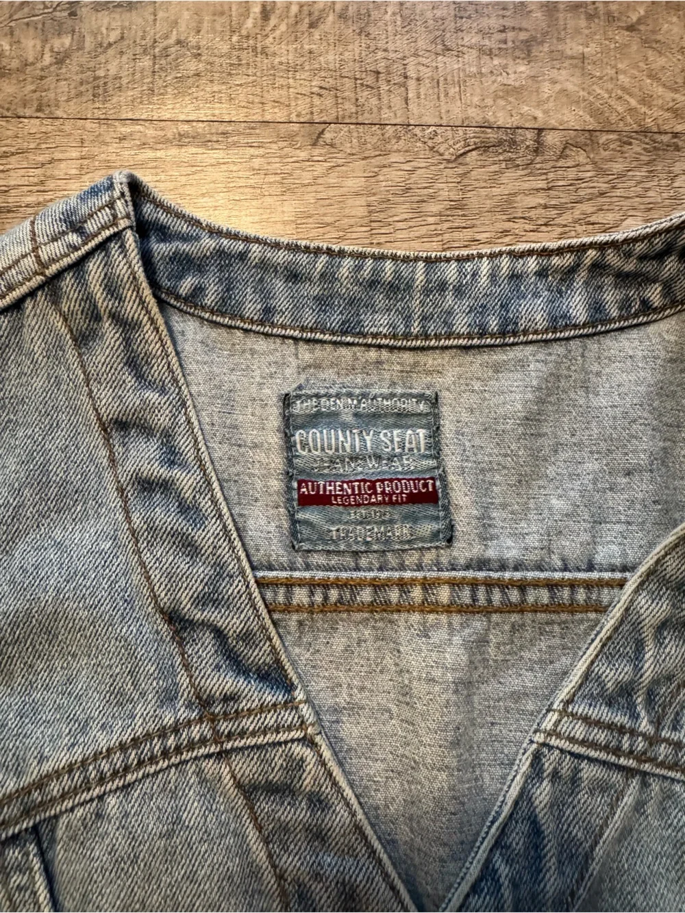 Denim Button-Front Vest - Light Blue - Picture 3 of 4